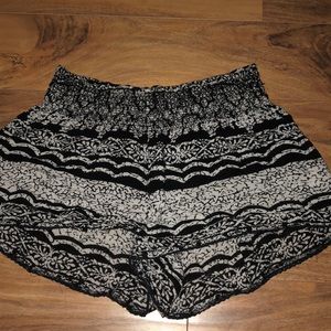 flowy shorts from tillys